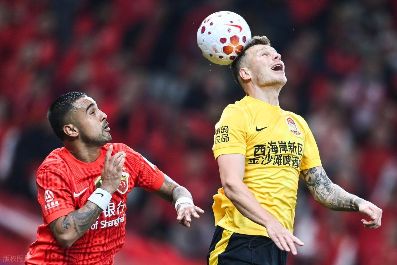 Kaiyun网页版--5变-2!上海海港4:1青岛西海岸 武磊双响创纪录 产生3大意想不到